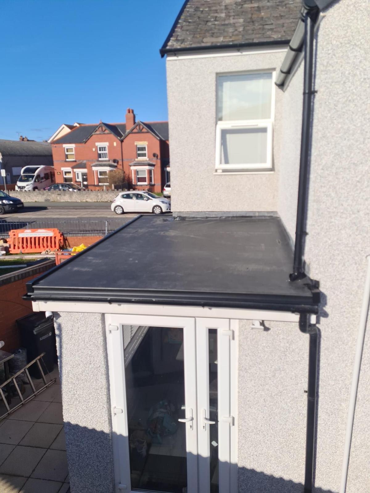 Bungalow Flat Roof Strip